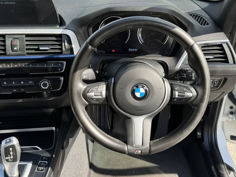 2018 BMW 1 Series 118i [1.5] M Sport Shadow Ed 5dr Step Auto HATCHBACK PETROL Automatic