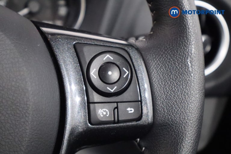 2019 Toyota Yaris 1.5 VVT-i Y20 5dr [Bi-tone] Hatchback Petrol Manual