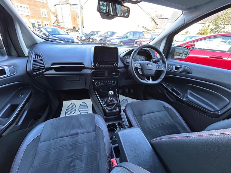 FORD ECOSPORT ST-Line 5 Door 1.0T 140PS, one owner with only 9293 miles!! 2022