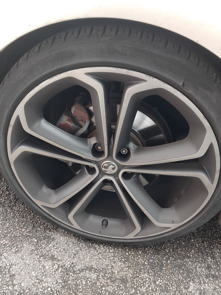 Astra gtc alloy wheels