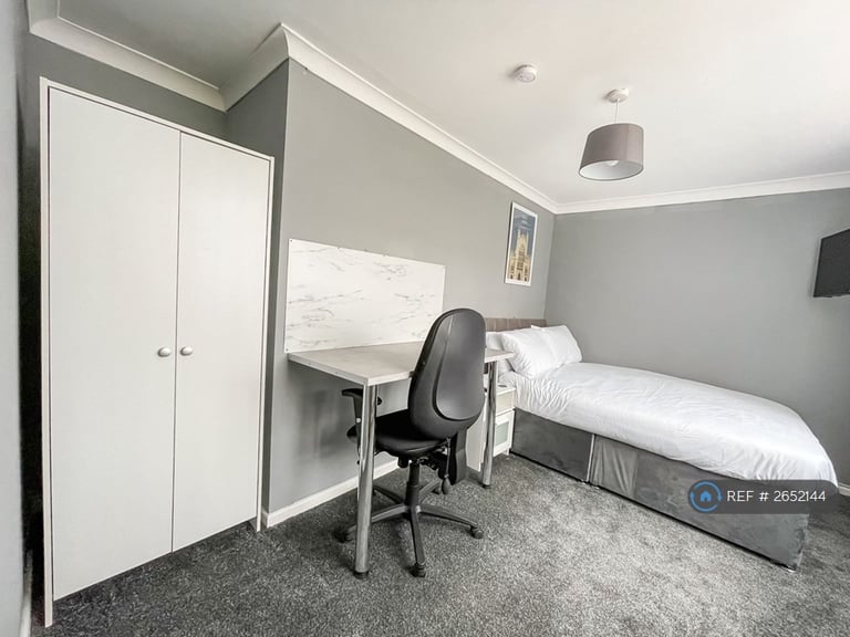 4 bedroom house in Woodhouse Road, Bath, BA2 (4 bed) (#2652144)