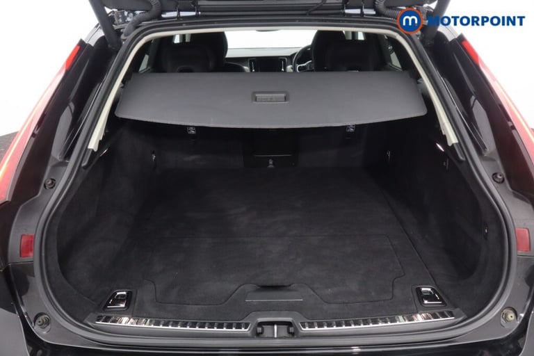2023 Volvo V90 2.0 B4D Plus Dark 5dr Auto Estate Diesel Automatic