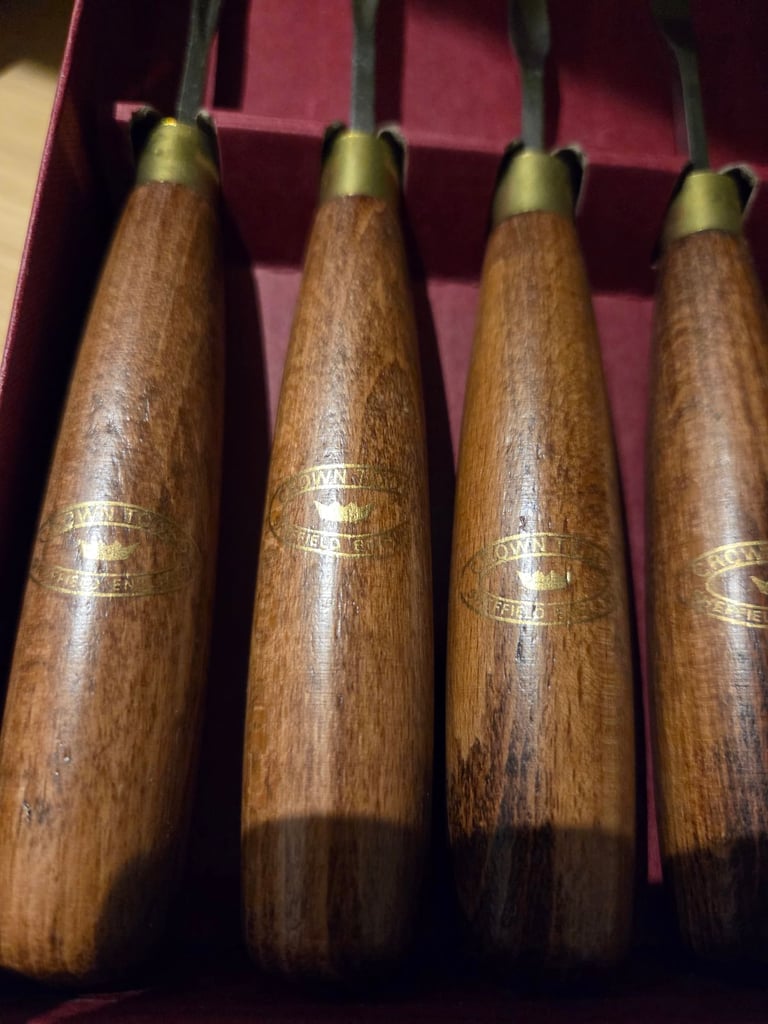 6 Crown woodcarving chisel set lathe Axminster wood turning