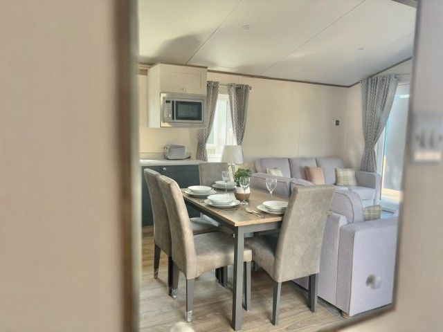 BRAND NEW STATIC CARAVAN FOR SALE AT BROADLAND SANDS HOLIDAY PARK - 11.5 MONTH OWNER SEASON!