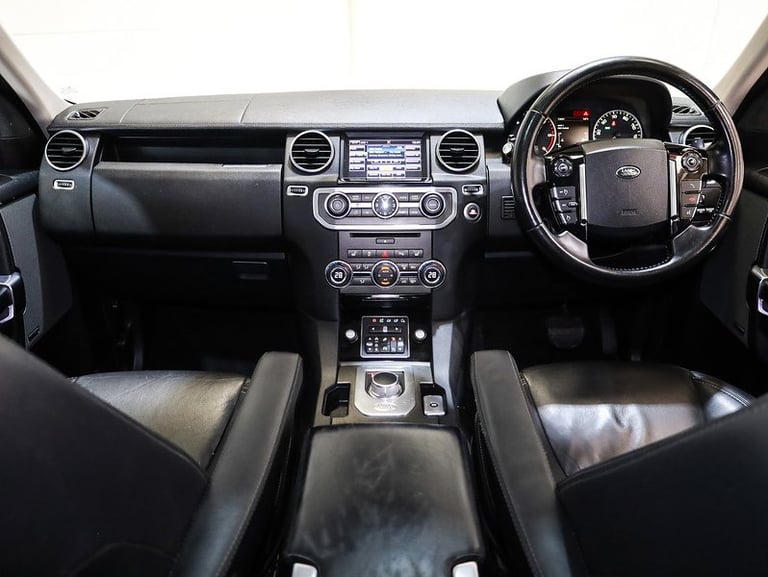 2015 Land Rover Discovery 4 SD V6 HSE SUV Diesel Automatic