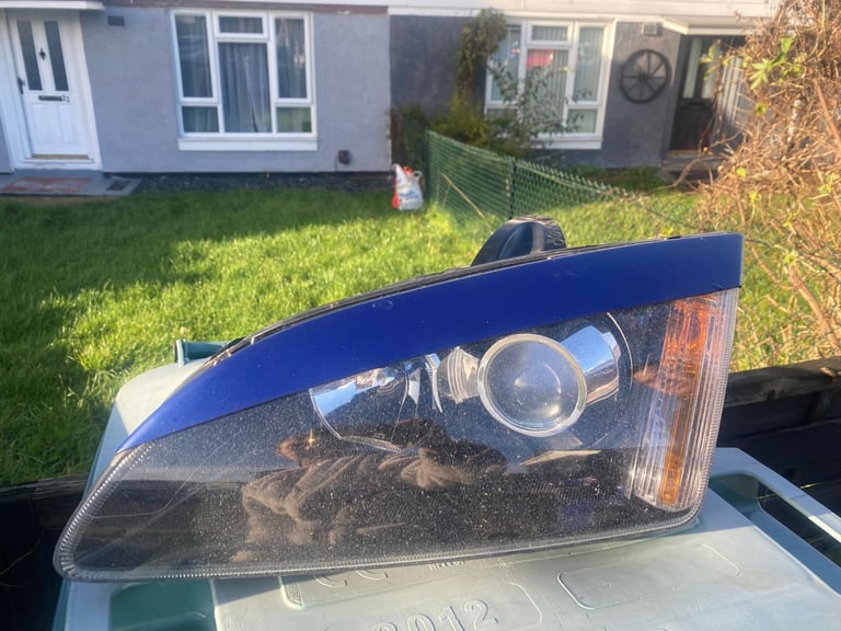 image for Ford focus st headlights