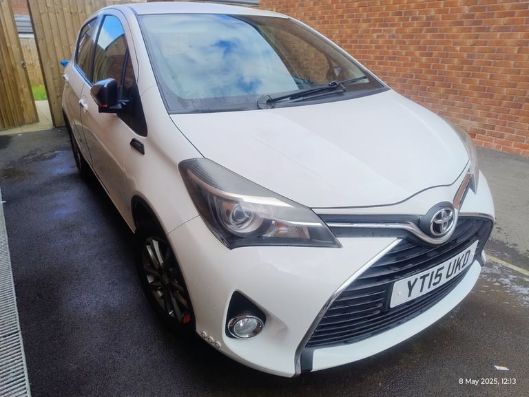 Toyota, YARIS, Hatchback, 2015, Manual, 1329 (cc), 5 doors