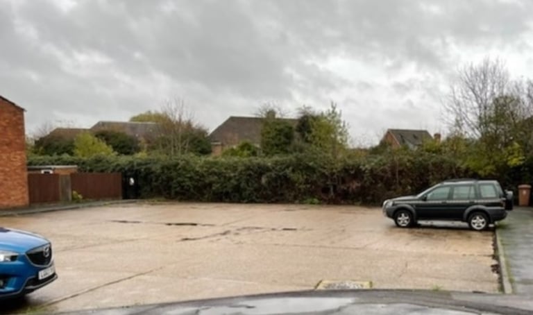 Quality double size, en suite room. 