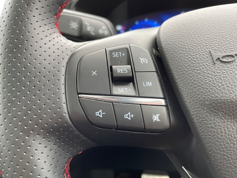  Ford Kuga 2.5 Duratec 14.4kwh St Line X Edition Suv 5dr Petrol Plug In Hybrid