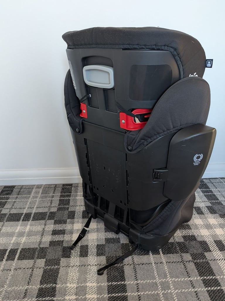 image for Great condition car seat with cupholders and isofix 