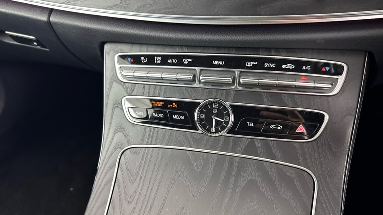 2020 Mercedes-Benz E-Class E 300 D Amg Line Edition Premium Plus Saloon Diesel Automatic