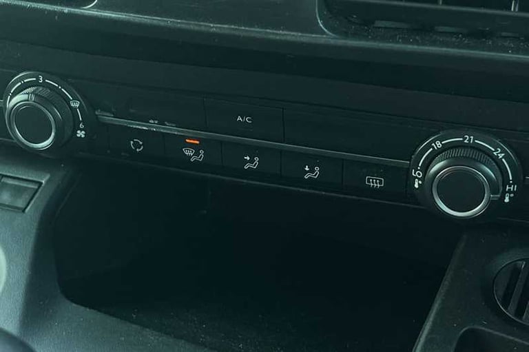 2022 Vauxhall Combo Life 1.5 TURBO D SE 5DR [7 SEAT] MPV Diesel Manual