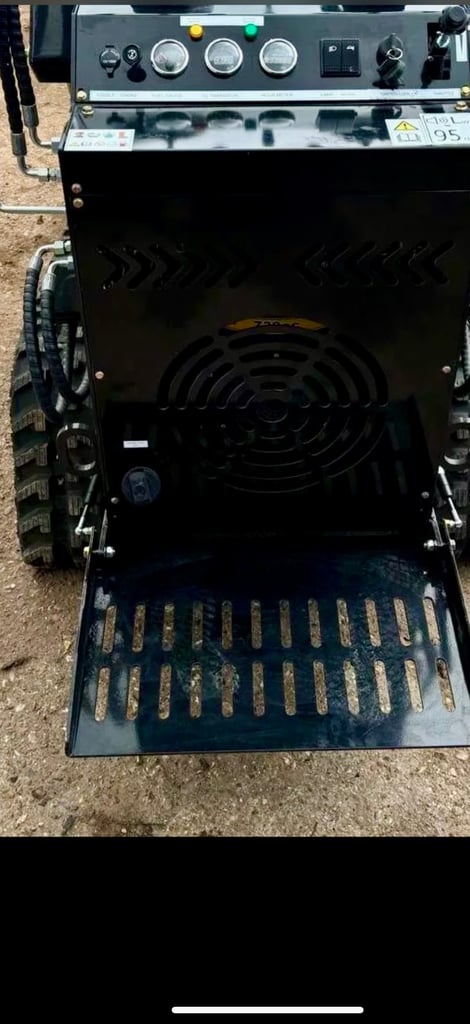 NEW 2024 HUAWAI R480 DOZER STAND ON SKIDSTEER TRACKED LOADER V-TWIN 740cc 