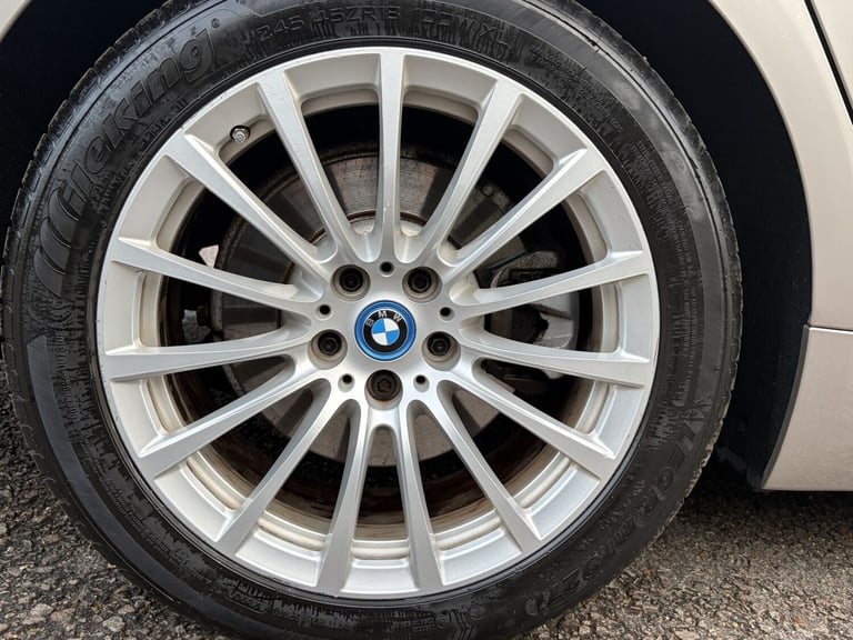 BMW 5 SERIES 2.0 530e SE Saloon 2018