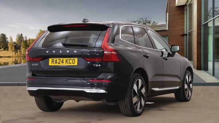 2024 Volvo XC60 2.0h T8 18.8kWh Ultra Bright Auto AWD Euro 6 (s/s) 5dr ESTATE Petrol/Electric Hyb...