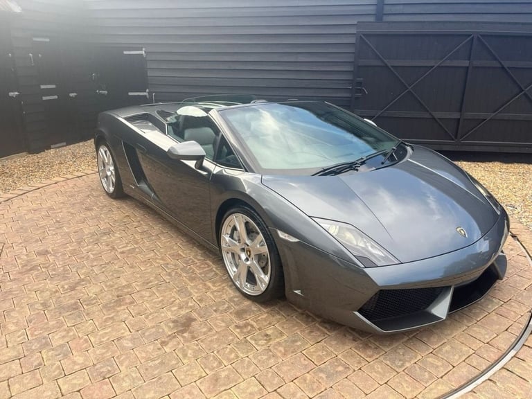 2011 Lamborghini Gallardo 5.2 V10 SPYDER 2d LP560-4 Convertible Petrol Semi Automatic