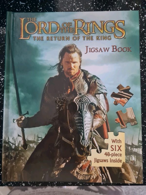 Lord of the Rings Jigsaw Book