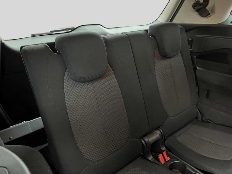 2016 BMW 2 Series Gran Tourer 1.5 218i Sport Auto Euro 6 (s/s) 5dr MPV Petrol Automatic