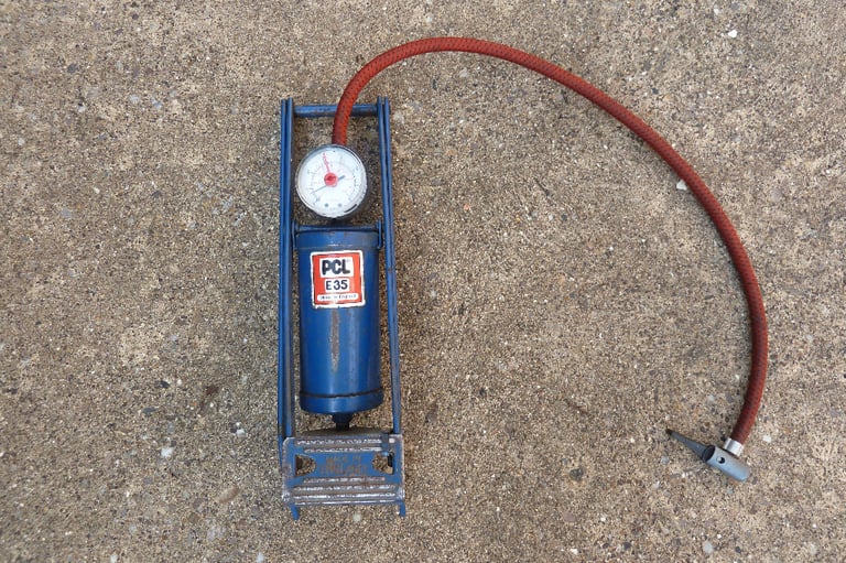 Single Cylinder Foot Pump