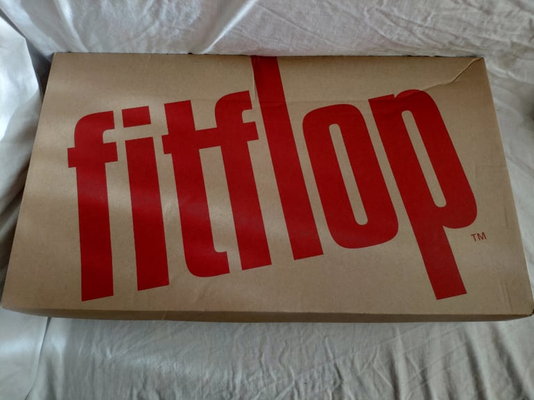 Ladies FitFlop size 7(UK) 41(EU) 09(US) mustard "Knot" leather knee-high boots BNIB £50 ovno
