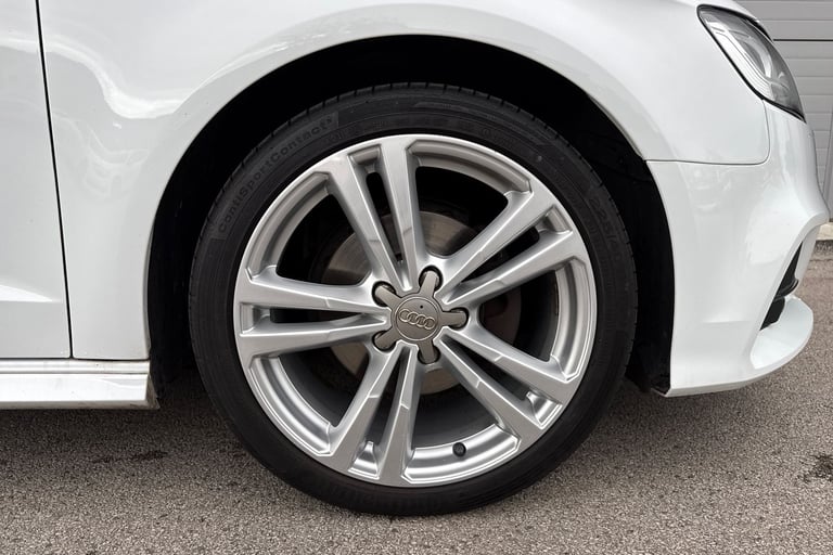 2019 Audi A3 1.5 TFSI CoD 35 S line Sportback Euro 6 (s/s) 5dr Hatchback PETROL Manual
