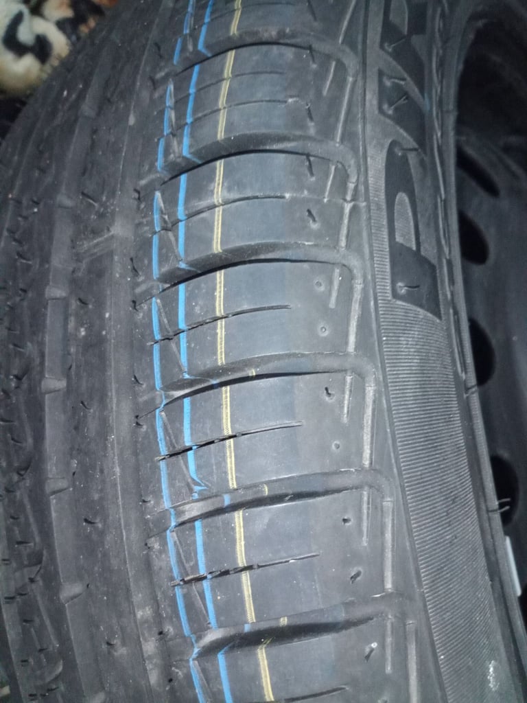 Pirelli 215/55/17
