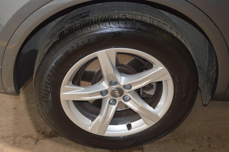 AUDI Q5 2.0 TDI 40 Sport S Tronic quattro Euro 6 (s/s) 5dr 2019