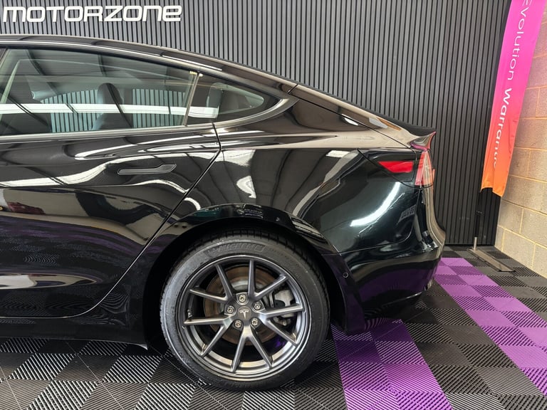 2021 Tesla Model 3 Standard Range Plus Saloon 4dr Electric Auto RWD (241 bhp)