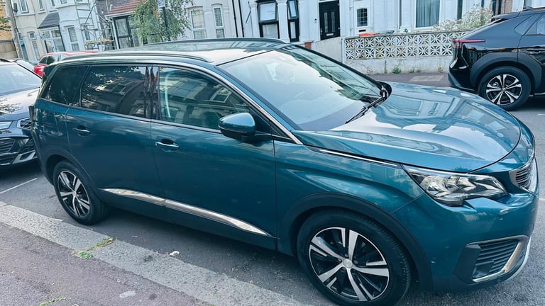 Peugeot, 5008, Hatchback, 2018, Semi-Auto, 1199 (cc), 5 doors