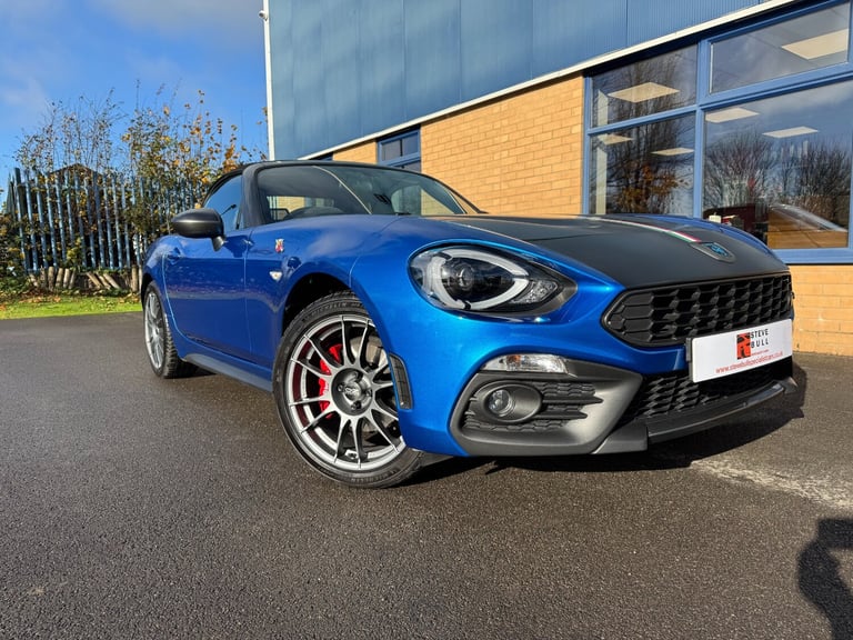 image for 2017 Abarth 124 Spider 1.4 T MultiAir 2dr CONVERTIBLE Petrol Manual