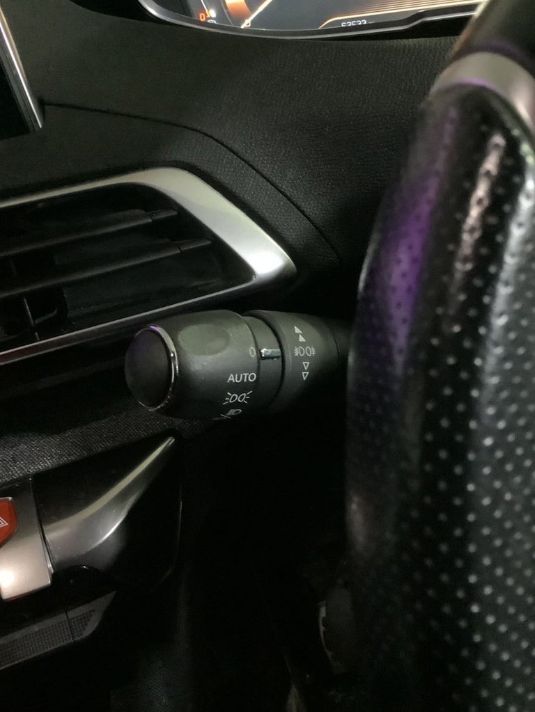 2018 Peugeot 3008 1.2 PureTech GT Line SUV 5dr Petrol Manual Euro 6 (s/s) (130 ps) HATCHBACK Petr...