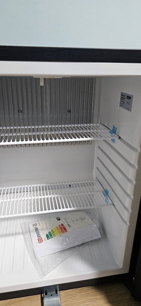 SMAD 50l 12v 240v camper fridge