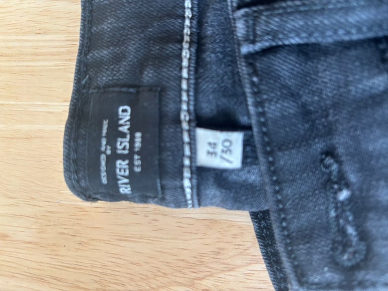 River island Men’s grey jeans