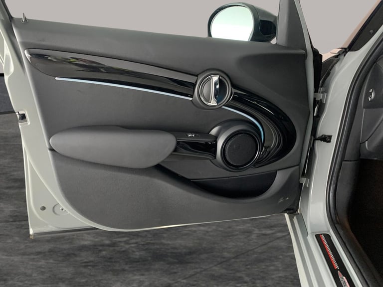 2022 MINI Hatch 1.5 Cooper Sport 5dr HATCHBACK PETROL Manual