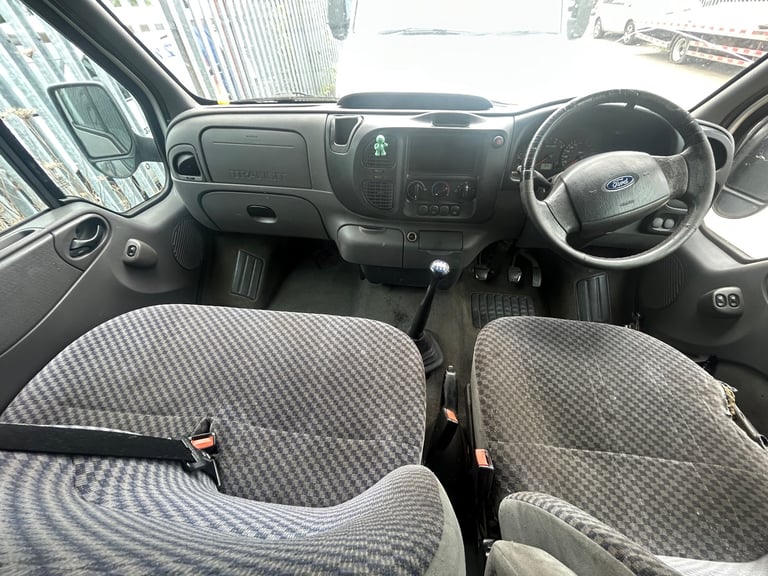 TRANSIT TOURNEO 9 SEATS MINIBUS