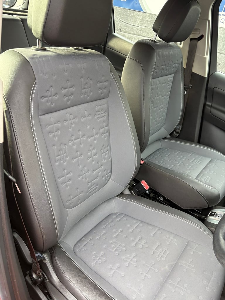 2015 Vauxhall Meriva Tech Line 1.4i 100PS MPV Petrol Manual