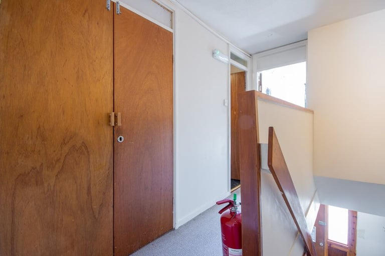  Fantastic, 3 bedroom, HMO flat over two levels, near the Pleasance – available NOW
