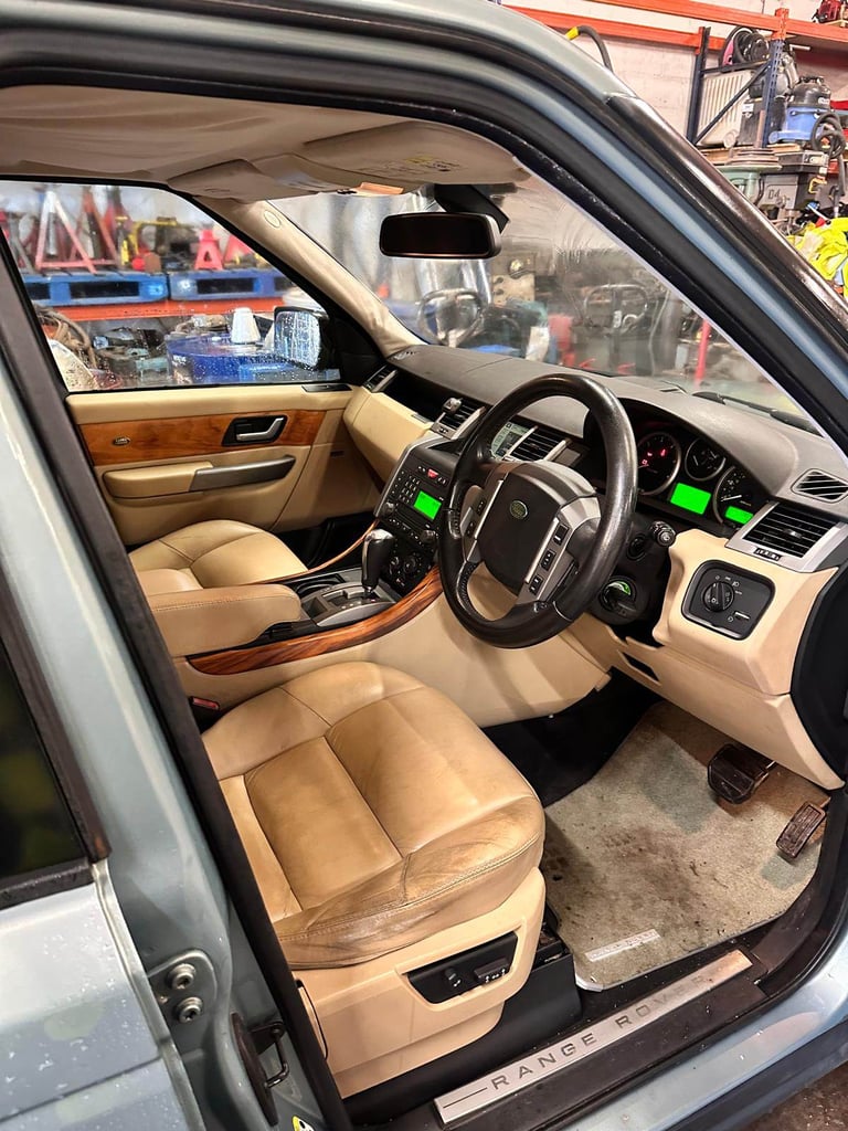 🚗 Range Rover 2008 – Spares or Repairs – £750 ovno – Dalmarnock 