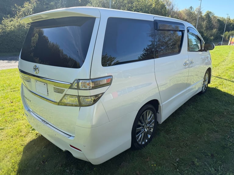 2012 TOYOTA VELLFIRE, WHITE,Golden Eyes 2, 2.4ltr. 7 Seater, Twin Sun roofs, 