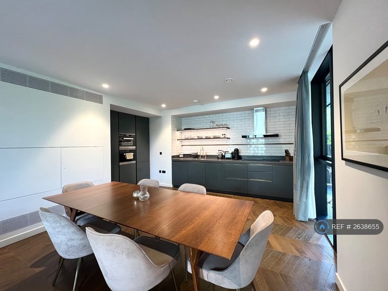 2 bedroom flat in Switch House East Battersea Power Station, London, SW11 (2 bed) (#2638655)