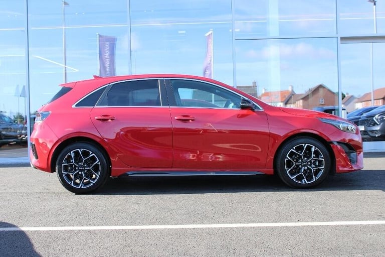 2025 Kia Ceed 1.5 T Gdi Gt Line Hatchback 5dr Petrol Dct Euro 6 (s/s) (138 Bhp) HATCHBACK Petrol ...