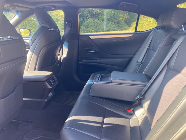 Lexus, ES300h F Sport Saloon, 2020, Other, 2487 (cc), 4 doors