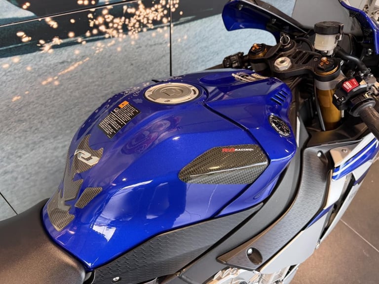 2016 Yamaha YZF-R1 – Excellent Condition, Low Mileage
