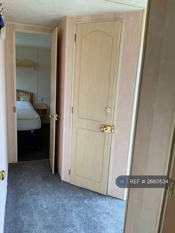 2 bedroom house in Marsh Road Edgmond, Telford, TF10 (2 bed) (#2660534)