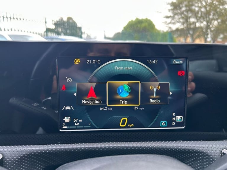 2020 Mercedes-Benz A-Class 2.0 A200d AMG Line Hatchback 5dr Diesel 8G-DCT Euro 6 (s/s) (150 ps) H...