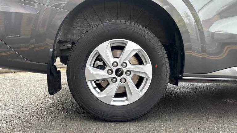 2025 Ford Transit Custom 2.0 EcoBlue 136ps H1 Double Cab Van Limited Auto PANEL VAN DIESEL Automatic