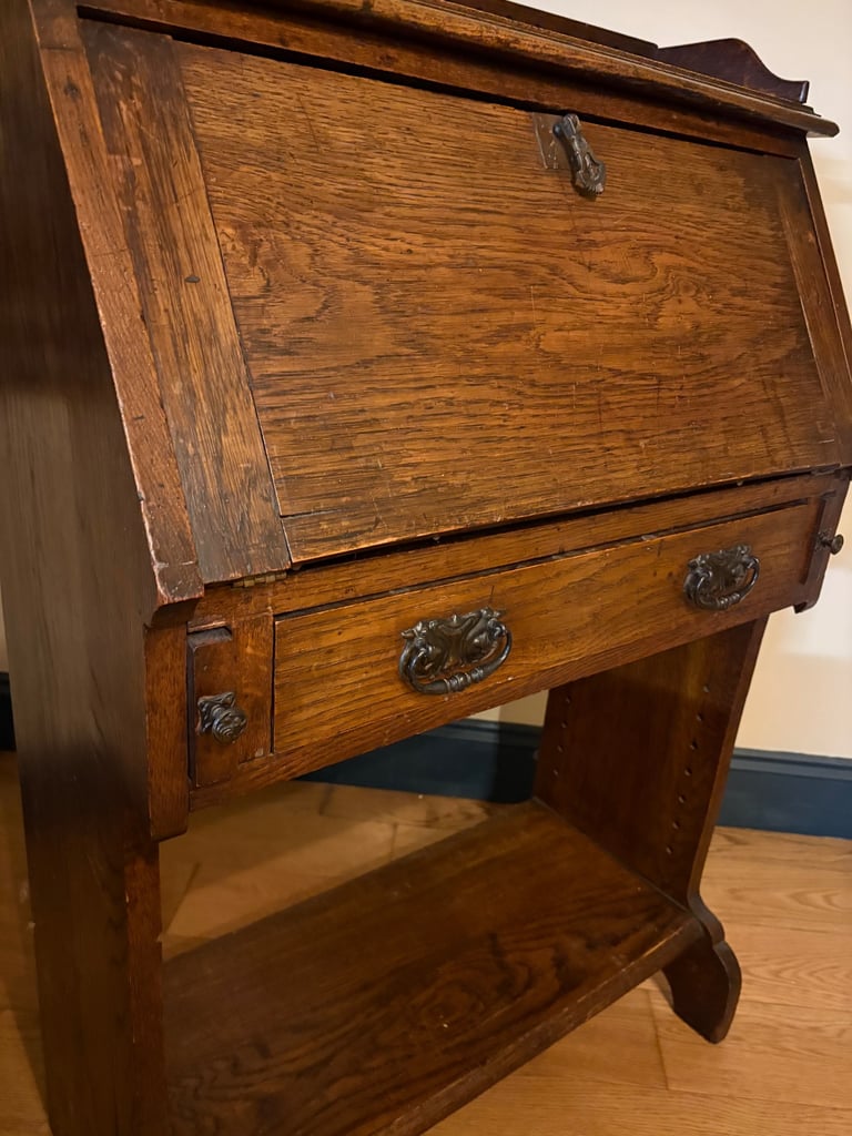 Antique wooden bureau/desk