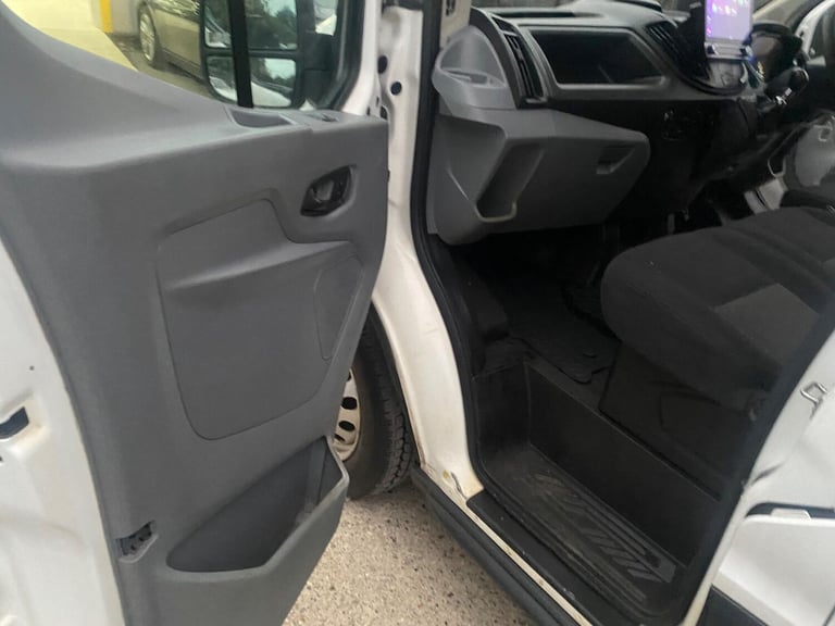 2017 Ford Transit 2.0 TDCi 470 Tipper 4dr Diesel Manual RWD L3 H1 DRW (185 g/km, 168 bhp) PANEL V...