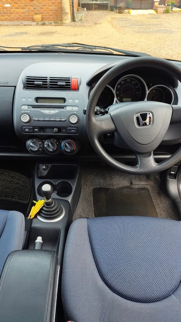 Honda, JAZZ, Hatchback, 2004, Manual, 1339 (cc), 5 doors