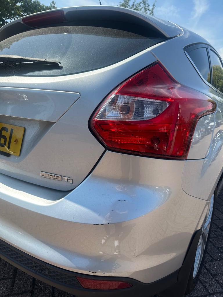 Ford, FOCUS, Hatchback, 2013, Manual, 998 (cc), 5 doors